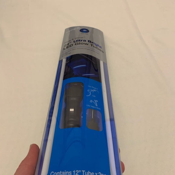 NWT Plug & Glow 24” ultra bright LED Glow Tubes unopened - Picture 4 of 5